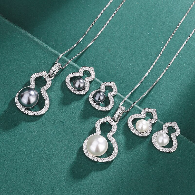 S925-Silver-White-Pearl-Gourd-Couple-Pendants-Necklace-Women-s-Jewelry-Luxury-Coquette-Beautiful-Wedding-Dress.jpg